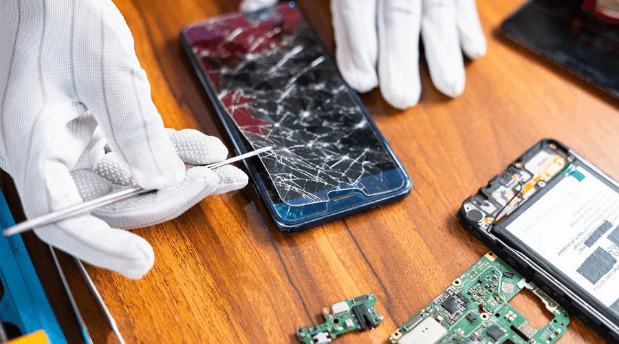 phone repair shop